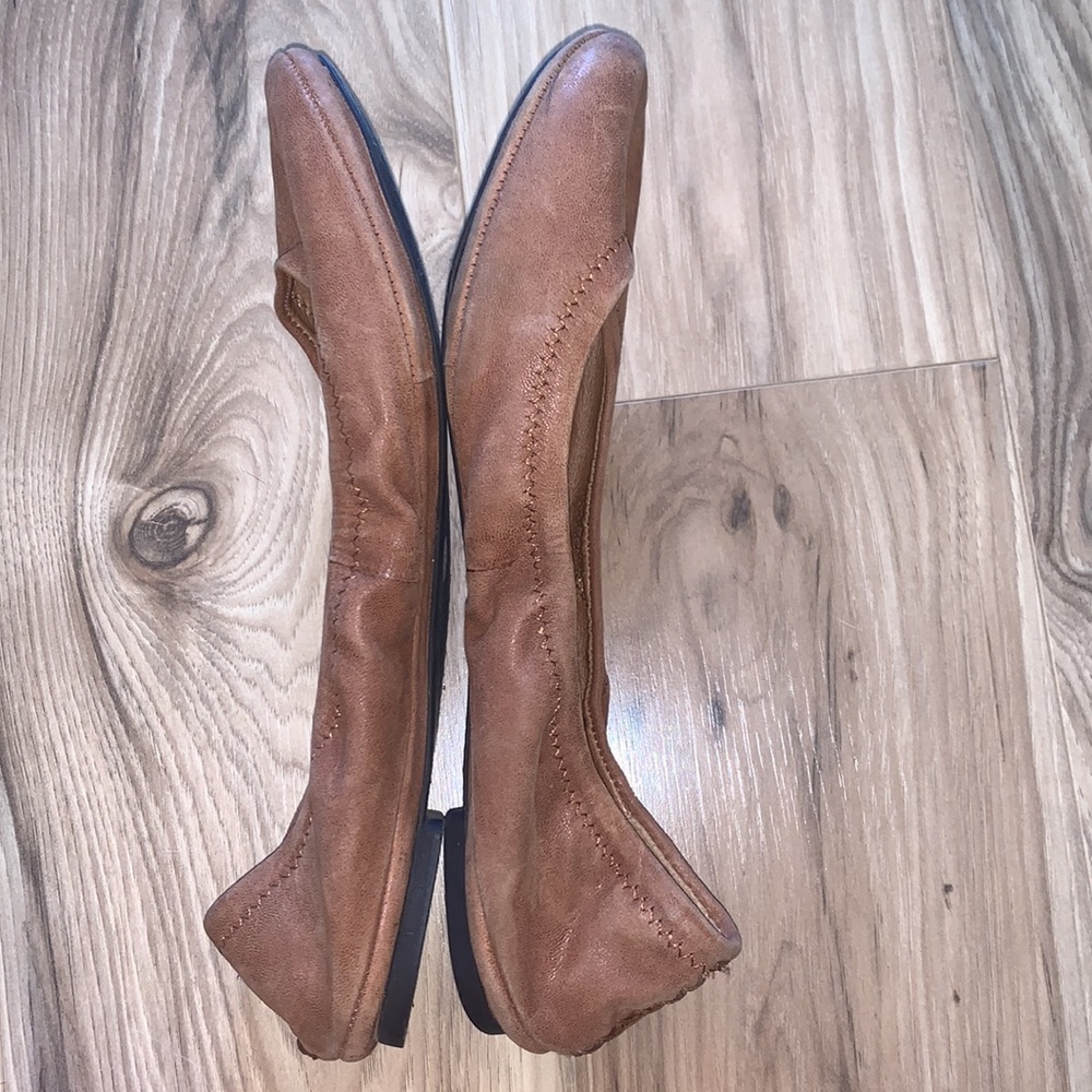 Lucky Brand Emmie Leather Bourbon Flats Gem